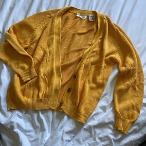 Vintage Mustard yellow alibi